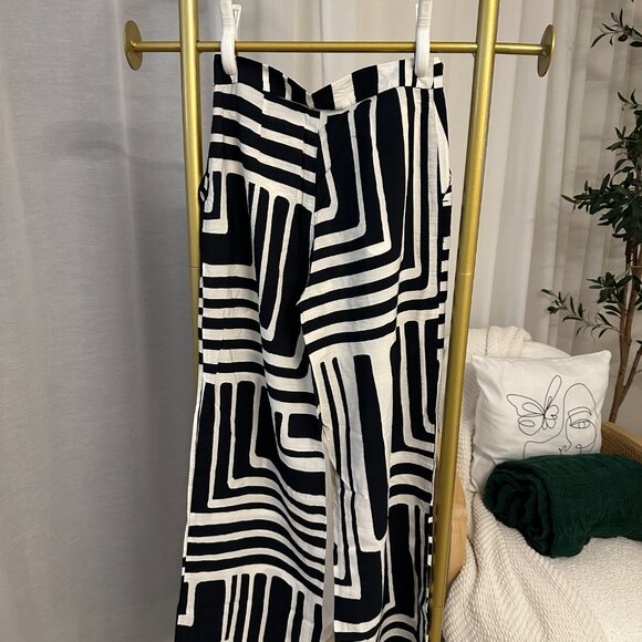 Pattern Pants - Wide-leg Pants - Picture 4 of 4